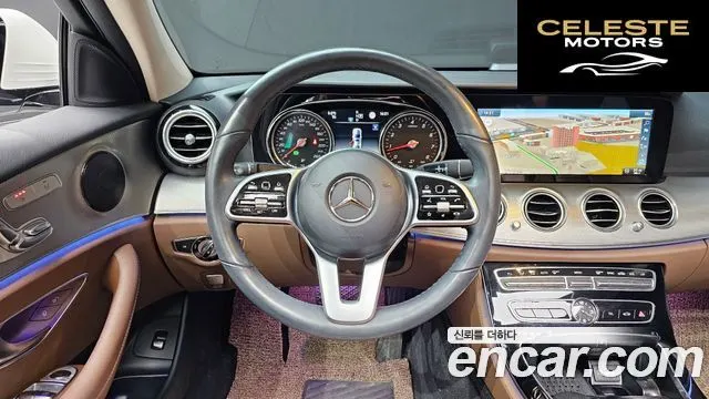 MERCEDES BENZ E-Classe W213 E300 Avantgarde 2019 — photo 13 sur 20