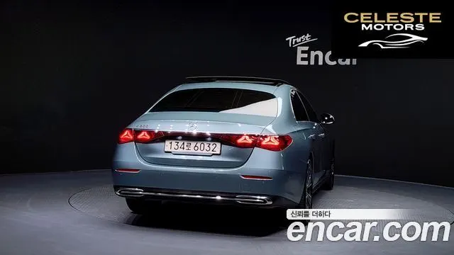MERCEDES BENZ E-Classe W214 E200 Avantgarde 2024 — photo 4 sur 20