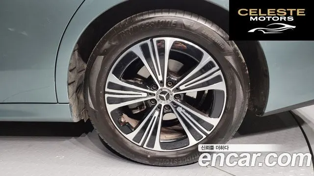 MERCEDES BENZ E-Classe W214 E200 Avantgarde 2024 — photo 5 sur 20
