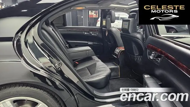 MERCEDES BENZ S-Classe W221 S550L 2008 — photo 12 sur 20