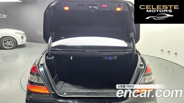 MERCEDES BENZ S-Classe W221 S550L 2008 — photo 20 sur 20