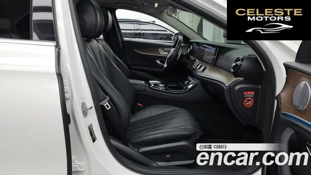MERCEDES BENZ E-Classe W213 E300 Exclusive 2018 — photo 11 sur 20