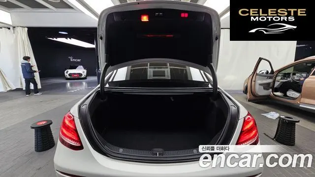 MERCEDES BENZ E-Classe W213 E300 Exclusive 2018 — photo 20 sur 20