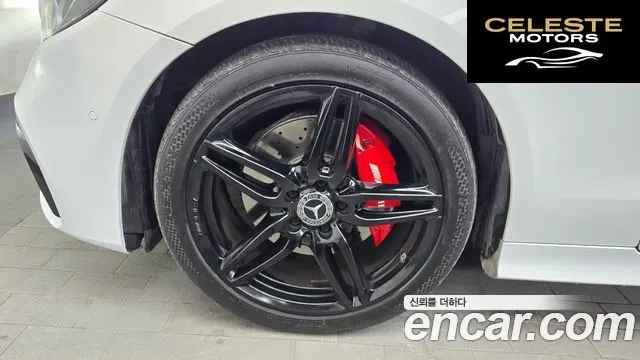 MERCEDES BENZ E-Classe W213 E220d Coupé 2017 — photo 5 sur 20