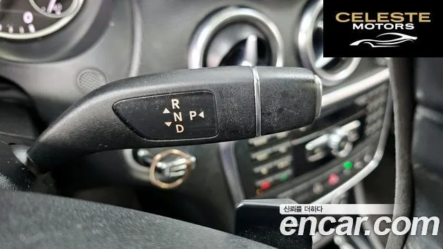 MERCEDES BENZ A-Classe W176 A200 CDI 2014 — photo 9 sur 26