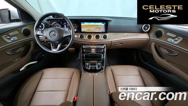 MERCEDES BENZ E-Classe W213 E300 4MATIC Exclusive 2018 — photo 7 sur 20