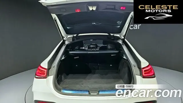 MERCEDES BENZ GLE-Classe W167 GLE400d 4MATIC Coupé 2021 — photo 20 sur 26