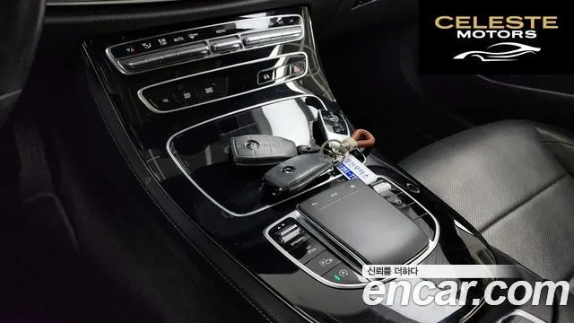 MERCEDES BENZ E-Classe W213 E250 Avantgarde 2022 — photo 18 sur 20