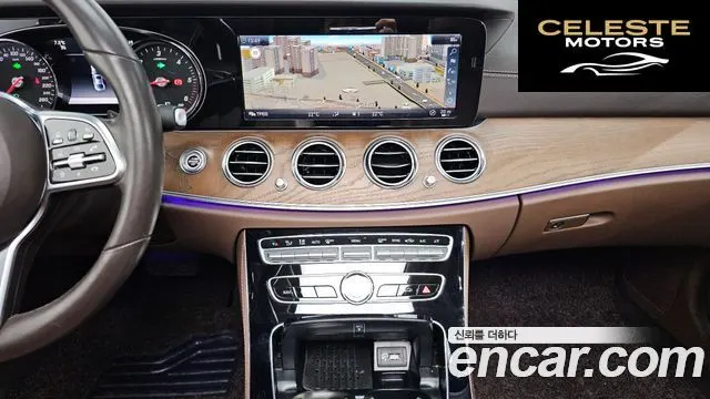 MERCEDES BENZ E-Classe W213 E220d 4MATIC Exclusive 2019 — photo 14 sur 20