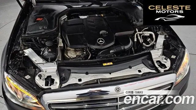 MERCEDES BENZ E-Classe W213 E220d 4MATIC Exclusive 2019 — photo 6 sur 20