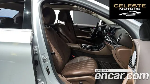 MERCEDES BENZ E-Classe W213 E400 4MATIC Exclusive 2017 — photo 10 sur 20
