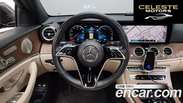 MERCEDES BENZ E-Classe W213 E300e 4MATIC Exclusive 2021 — photo 13 sur 20