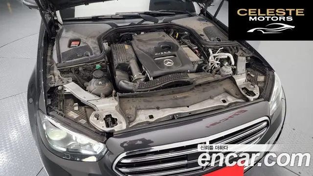 MERCEDES BENZ E-Classe W213 E300e 4MATIC Exclusive 2021 — photo 6 sur 20