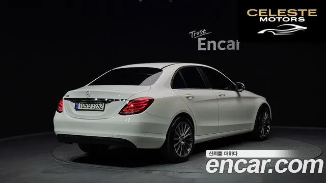 MERCEDES BENZ C-Classe W205 C200 2017 — photo 2 sur 20