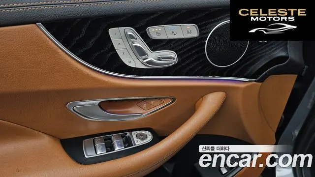 MERCEDES BENZ E-Classe W213 E220d Coupé 2017 — photo 16 sur 20