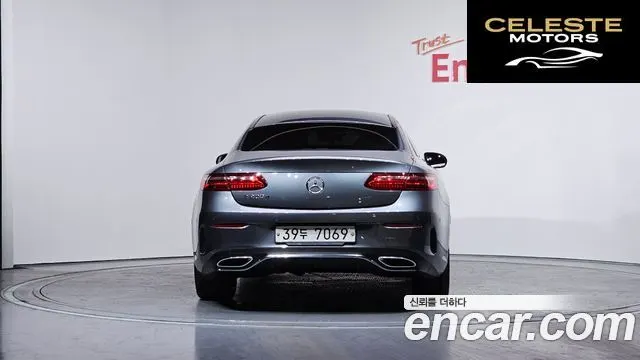 MERCEDES BENZ E-Classe W213 E220d Coupé 2017 — photo 4 sur 20
