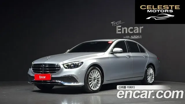 MERCEDES BENZ E-Classe W213 E250 Exclusive 2021 — photo 1 sur 20