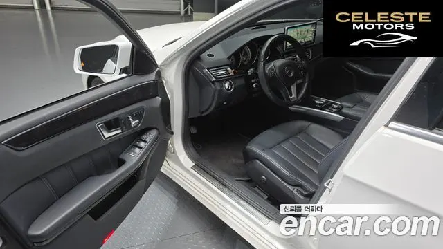 MERCEDES BENZ E-Classe W212 E220 Avantgarde 2016 — photo 11 sur 20