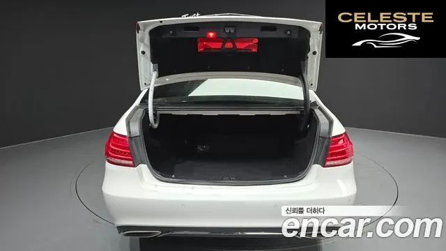 MERCEDES BENZ E-Classe W212 E220 Avantgarde 2016 — photo 19 sur 20
