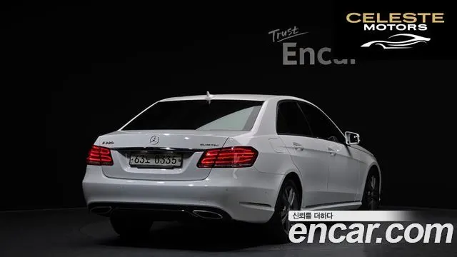 MERCEDES BENZ E-Classe W212 E220 Avantgarde 2016 — photo 2 sur 20