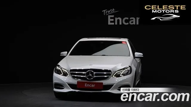 MERCEDES BENZ E-Classe W212 E220 Avantgarde 2016 — photo 3 sur 20