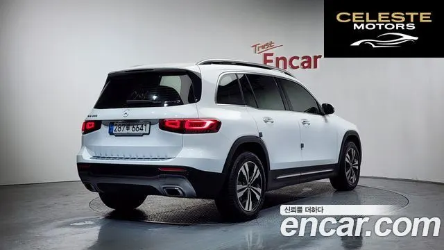 MERCEDES BENZ GLB-Classe X247 GLB220 2021 — photo 2 sur 20