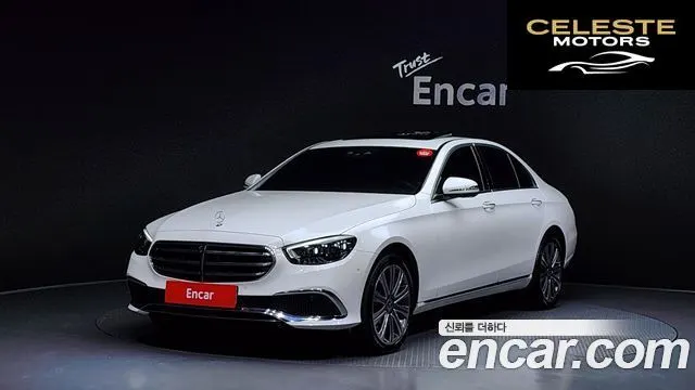 MERCEDES BENZ E-Classe W213 E350 4MATIC Exclusive 2023 — photo 21 sur 26