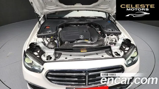 MERCEDES BENZ E-Classe W213 E350 4MATIC Exclusive 2023 — photo 6 sur 26