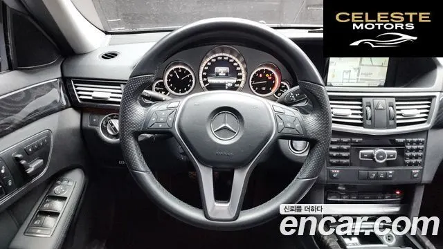 MERCEDES BENZ E-Classe W212 E220 CDI Avantgarde 2013 — photo 13 sur 20