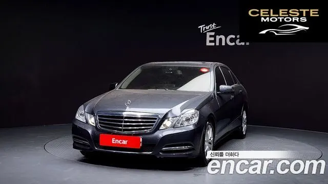 MERCEDES BENZ E-Classe W212 E220 CDI Avantgarde 2013 — photo 3 sur 20