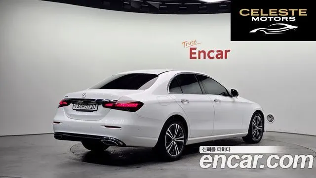 MERCEDES BENZ E-Classe W213 E250 Avantgarde 2022 — photo 2 sur 20