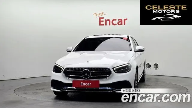 MERCEDES BENZ E-Classe W213 E250 Avantgarde 2022 — photo 3 sur 20