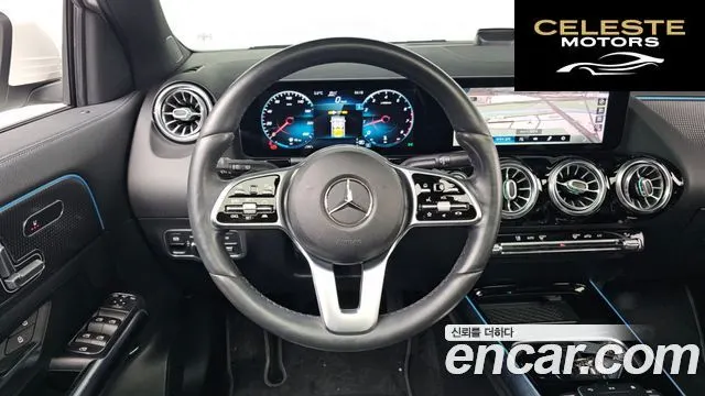MERCEDES BENZ GLA-Classe H247 GLA220 2021 — photo 13 sur 26