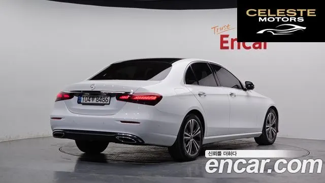 MERCEDES BENZ E-Classe W213 E250 Avantgarde 2022 — photo 2 sur 20