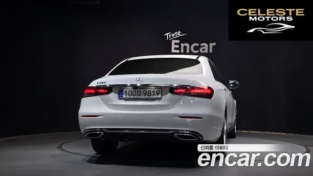 MERCEDES BENZ E-Classe W213 E250 Exclusive 2021 — photo 4 sur 20