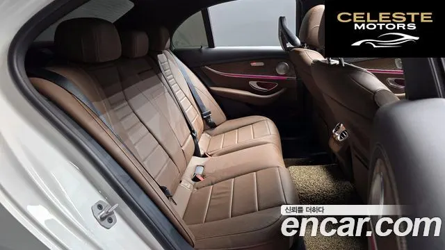 MERCEDES BENZ E-Classe W213 E250 Exclusive 2021 — photo 12 sur 20