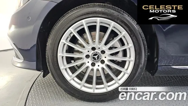 MERCEDES BENZ E-Classe W213 E250 Exclusive 2022 — photo 5 sur 26