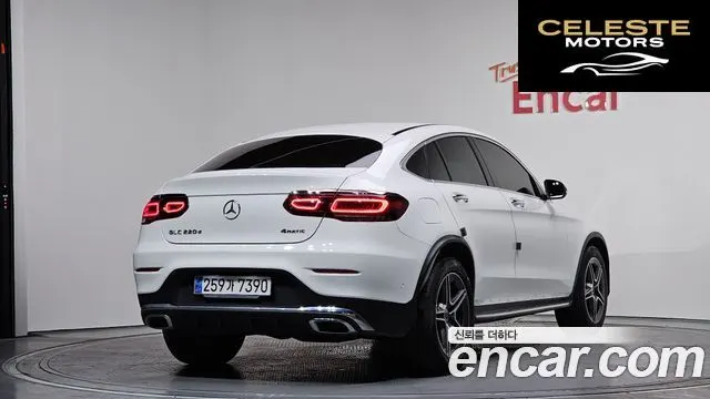 MERCEDES BENZ GLC-Classe X253 GLC220 d 4MATIC Coupé 2021 — photo 2 sur 20