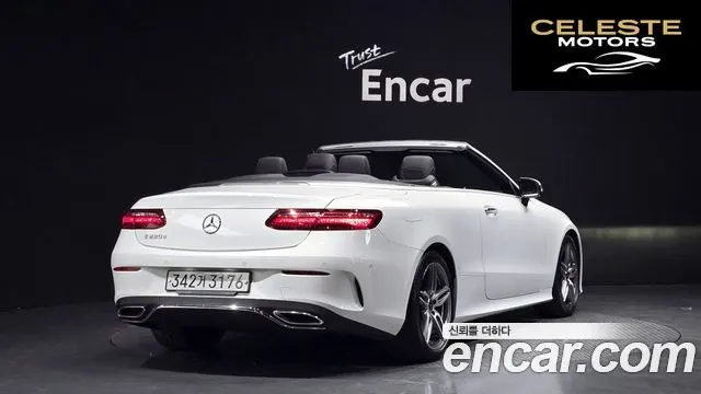 MERCEDES BENZ E-Classe W213 E220d Cabriolet 2019 — photo 2 sur 26