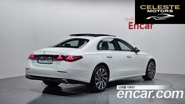 MERCEDES BENZ E-Classe W214 E300 4MATIC Exclusive 2025 — photo 2 sur 20