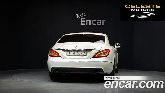 MERCEDES BENZ CLS-Classe W218 CLS250 d 4MATIC 2016 — photo 4 sur 20