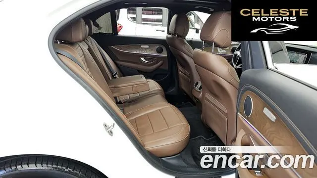 MERCEDES BENZ E-Classe W213 E250 Exclusive 2021 — photo 12 sur 20
