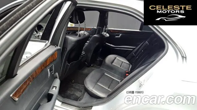 MERCEDES BENZ E-Classe W212 E200 2014 — photo 12 sur 20