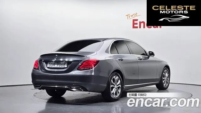 MERCEDES BENZ C-Classe W205 C200 Avantgarde 2017 — photo 2 sur 20