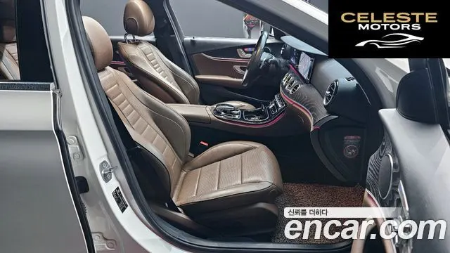 MERCEDES BENZ E-Classe W213 E300 Avantgarde 2017 — photo 10 sur 20