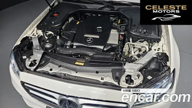 MERCEDES BENZ E-Classe W213 E300 Avantgarde 2017 — photo 6 sur 20