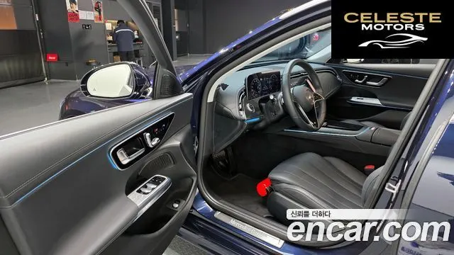 MERCEDES BENZ E-Classe W214 E200 Avantgarde 2025 — photo 11 sur 20