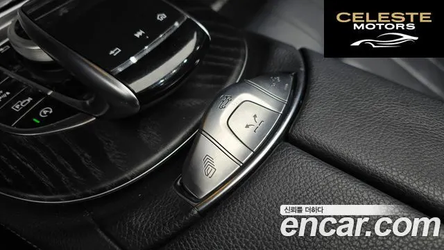 MERCEDES BENZ E-Classe W213 E220d Cabriolet 2019 — photo 18 sur 26