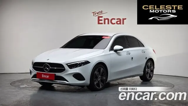 MERCEDES BENZ A-Classe W177 A220 Berline 2024 — photo 26 sur 26