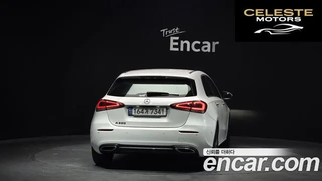 MERCEDES BENZ A-Classe W177 A220 Hatchback 2021 — photo 4 sur 20